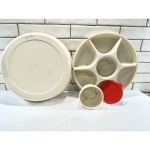 Vintage Tupperware almond color party dip tray 1663-2 includes 1667-8 dip holder
